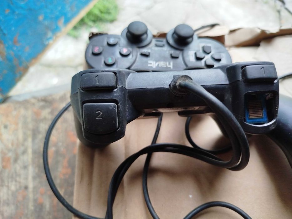 Продам джойстик невідомий