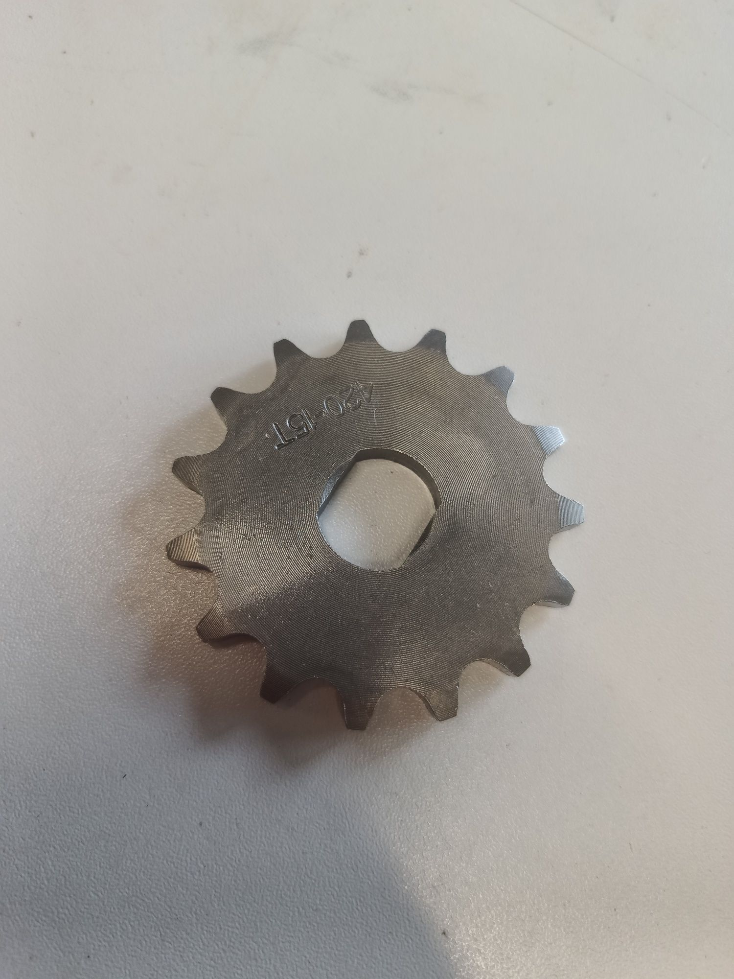 Nowa zębatka zdawcza przód 15 zębów Simson S51 SR50