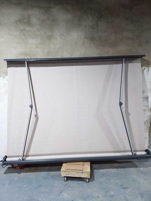 Toldo motorizado CINZA COM TELA BEGE LED 3X2M