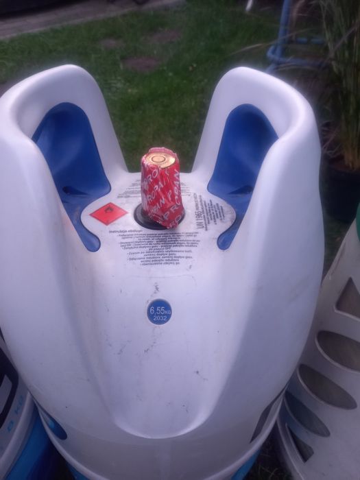 Butla gazowa AmeriGas Nano ważnym homologacją czystym Propanem