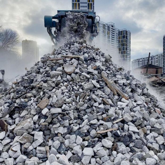 Авто услуги самосвал 20т  18 м3.