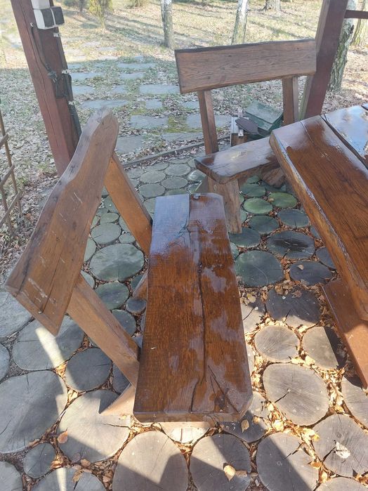 Drewniane meble do altany.