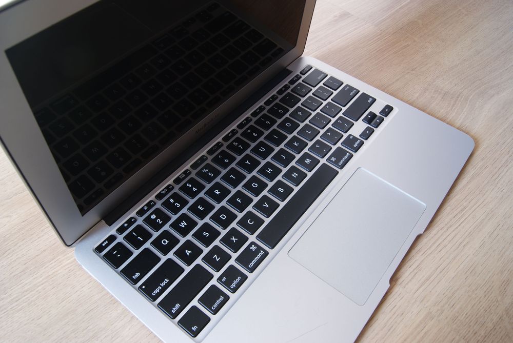  MacBook Air 11” A1465 (2015) • i5 • 4GB • 120GB SSD #12