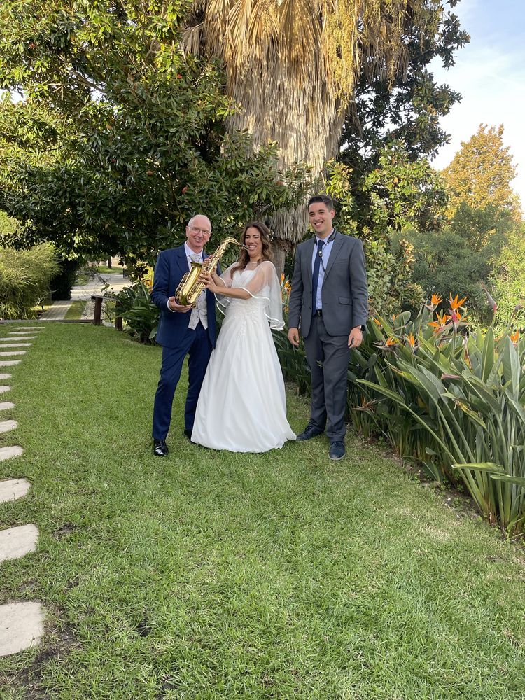 Saxofonista de casamentos eventos e festas