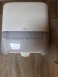 Dozownik papieru Tork H1 model 551000