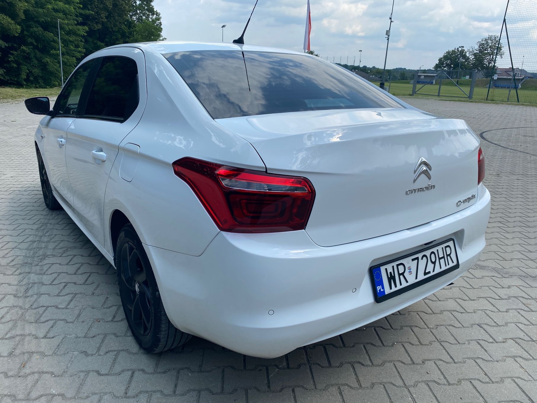 Citroën C-Elysée Zadbany ekonomiczny