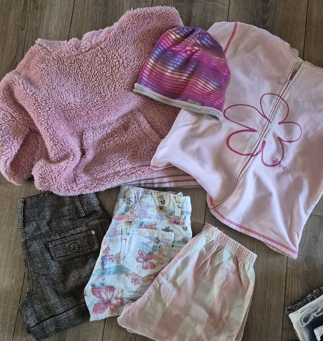 Ubrania na dziewczynkę 10-11 lat