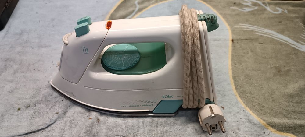 Ferro de engomar Solac