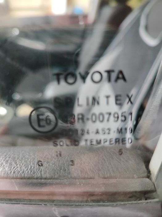 Продам toyota corolla 2005 года дизель робот