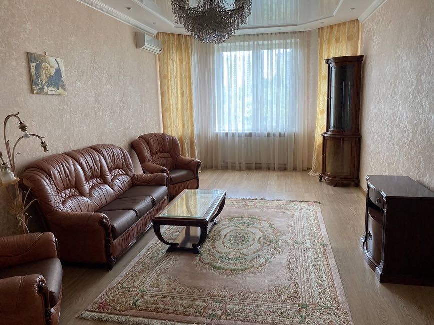 shev-03  Шампанський пров. 9, автономне опалення!