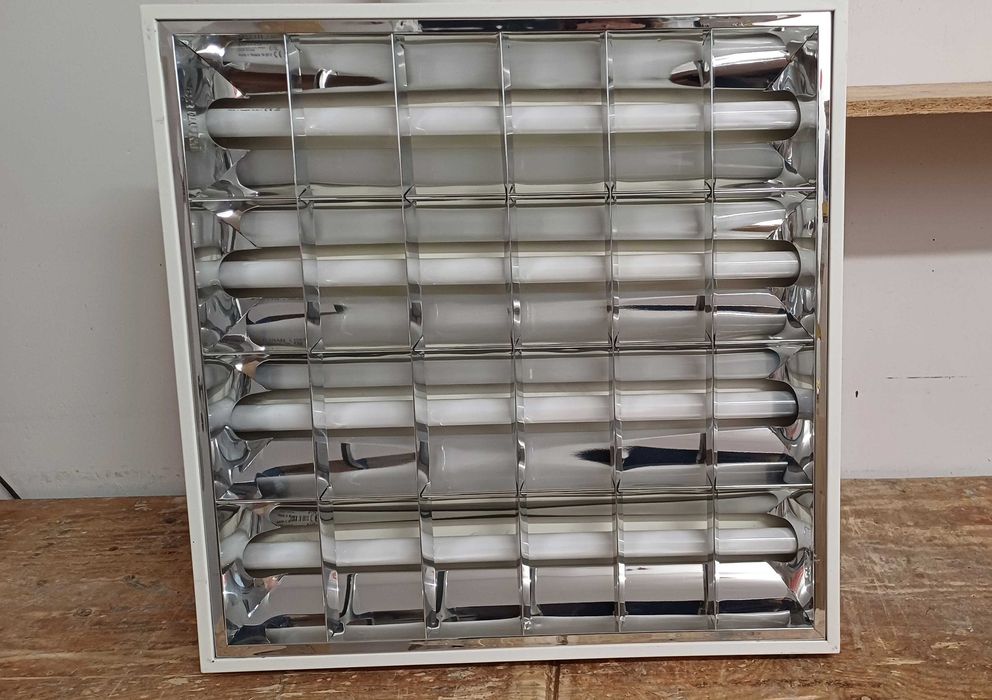 Oprawa rastrowa jarzeniowa 60x60