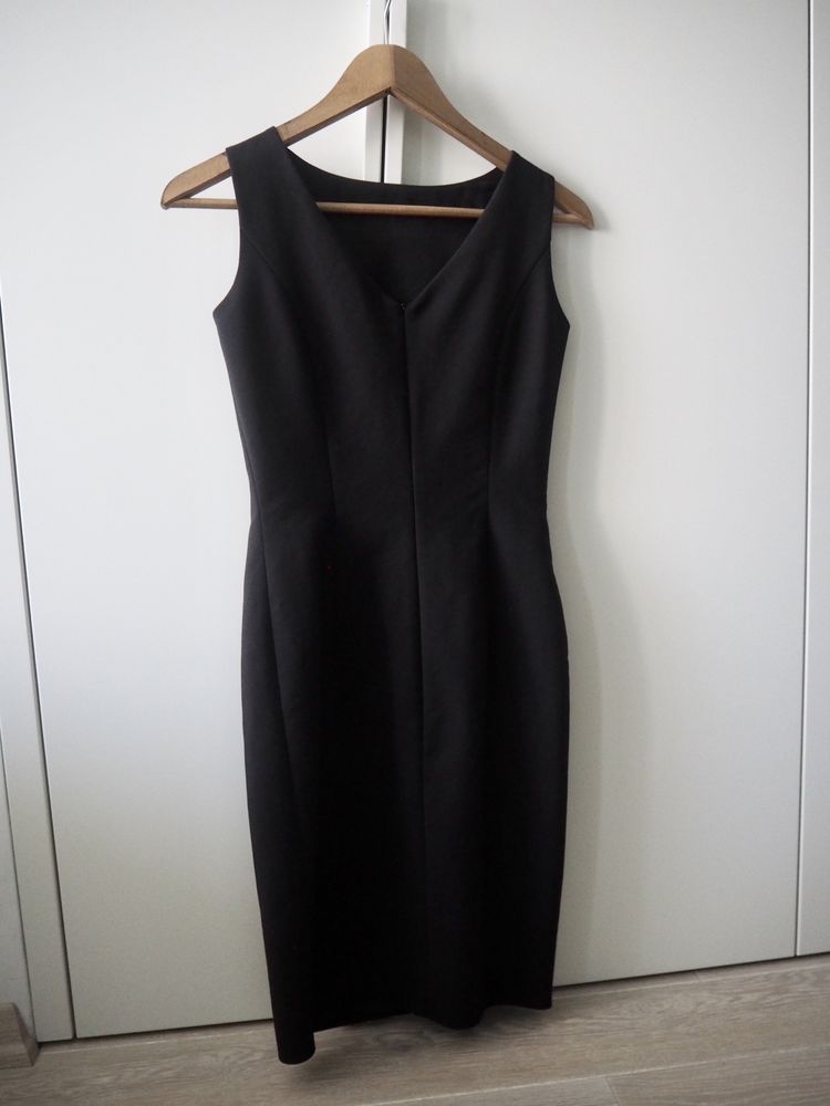 Elegancka sukienka 32 simple