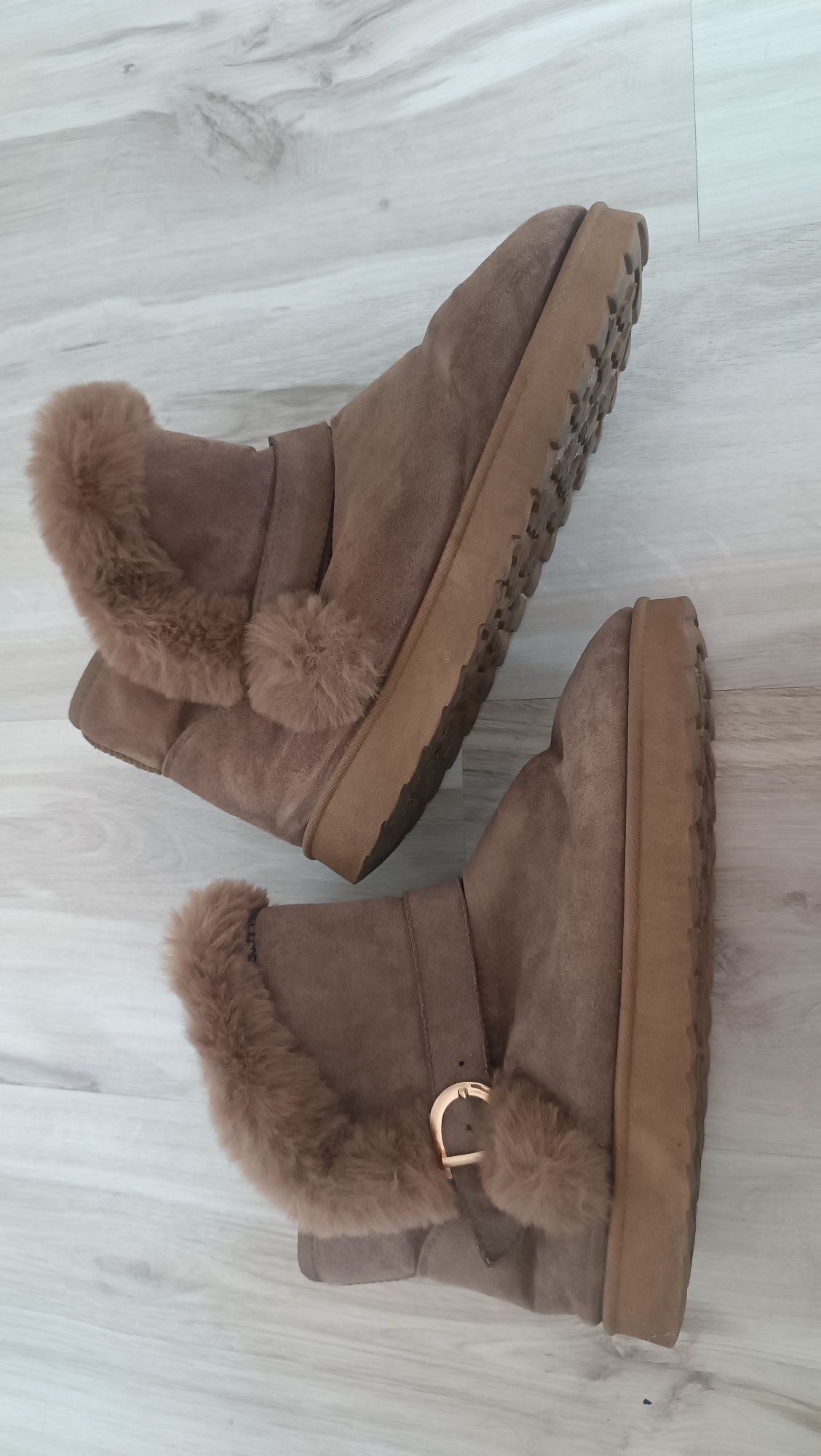 Buty zimowe z futerkiem