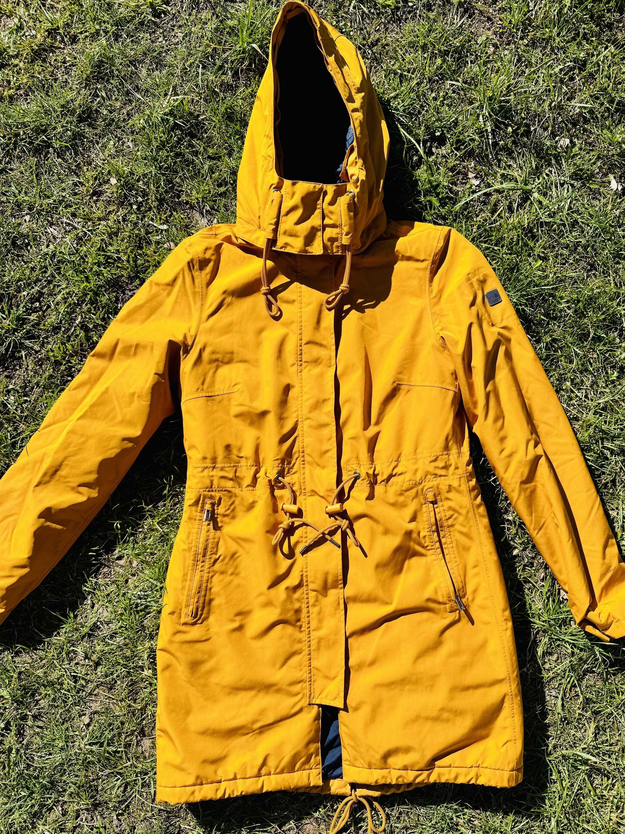 Жіноча куртка, парка The North Face Dryvent