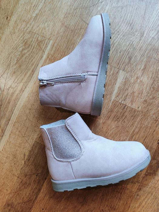 Różowe botki dziewczęce r 24