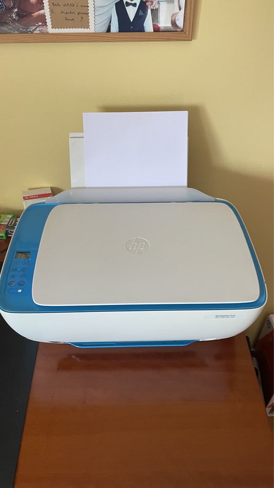 Impressora HP com tinteiros
