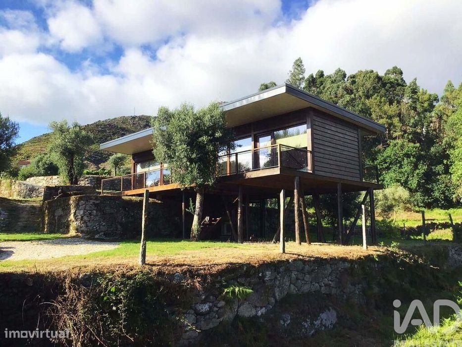 Casa de aldeia T2 em Gondoriz de 116,00 m2