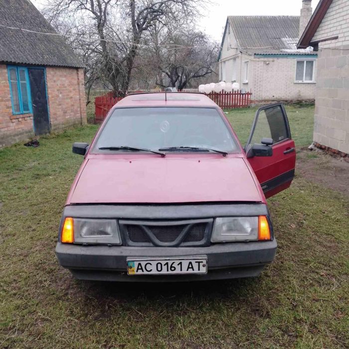 Продам ваз 2109.