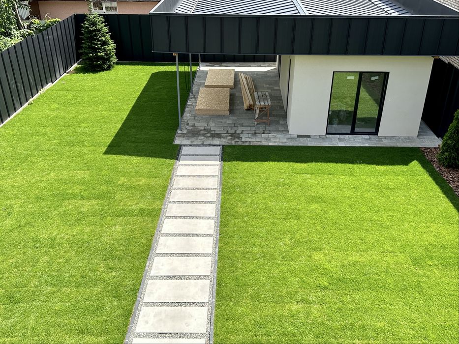 Продаж будинку з чистовим оздобленням та підвалом в Ірпені