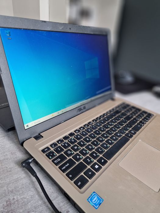 Asus Vivobook X540S