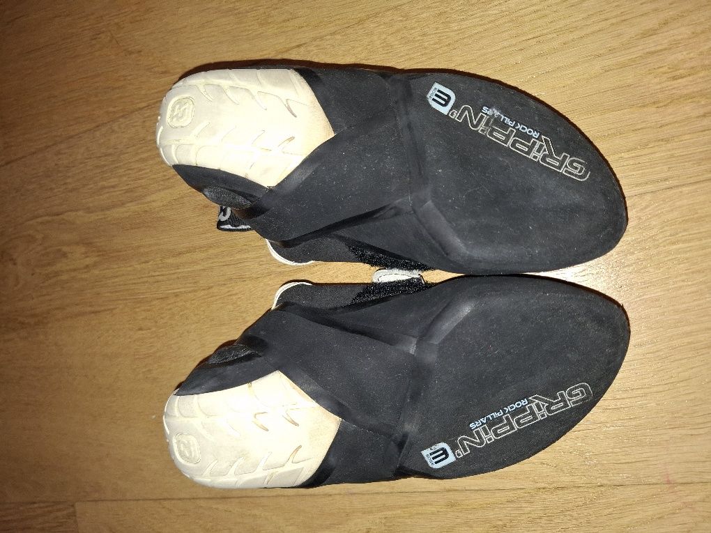 Buty wspinaczkowe Rock Pillars rebel qc dł. całego buta około 20.5 cm