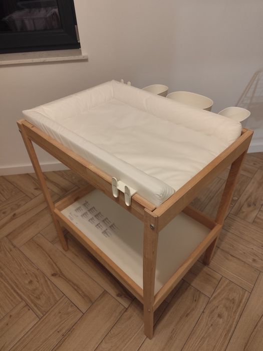 Przewijak Ikea SNIGLAR z usztywniana nakładka i dodatkami