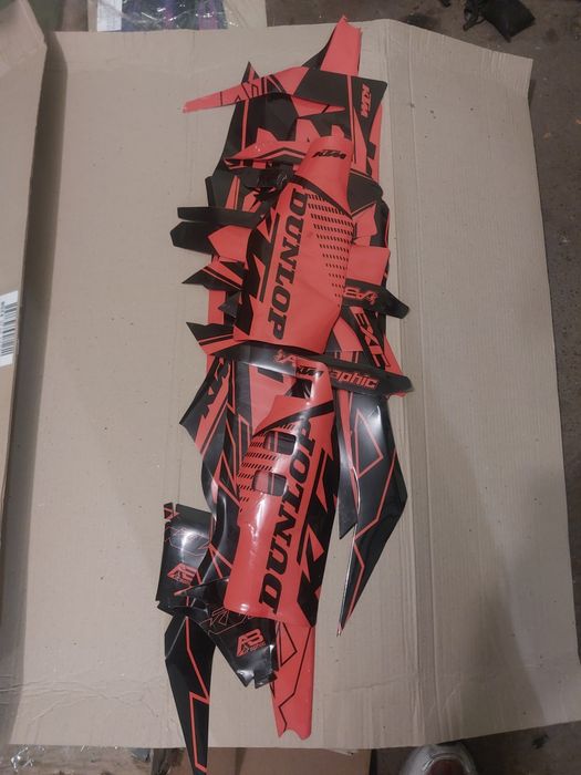 Графіка kovi advance 250