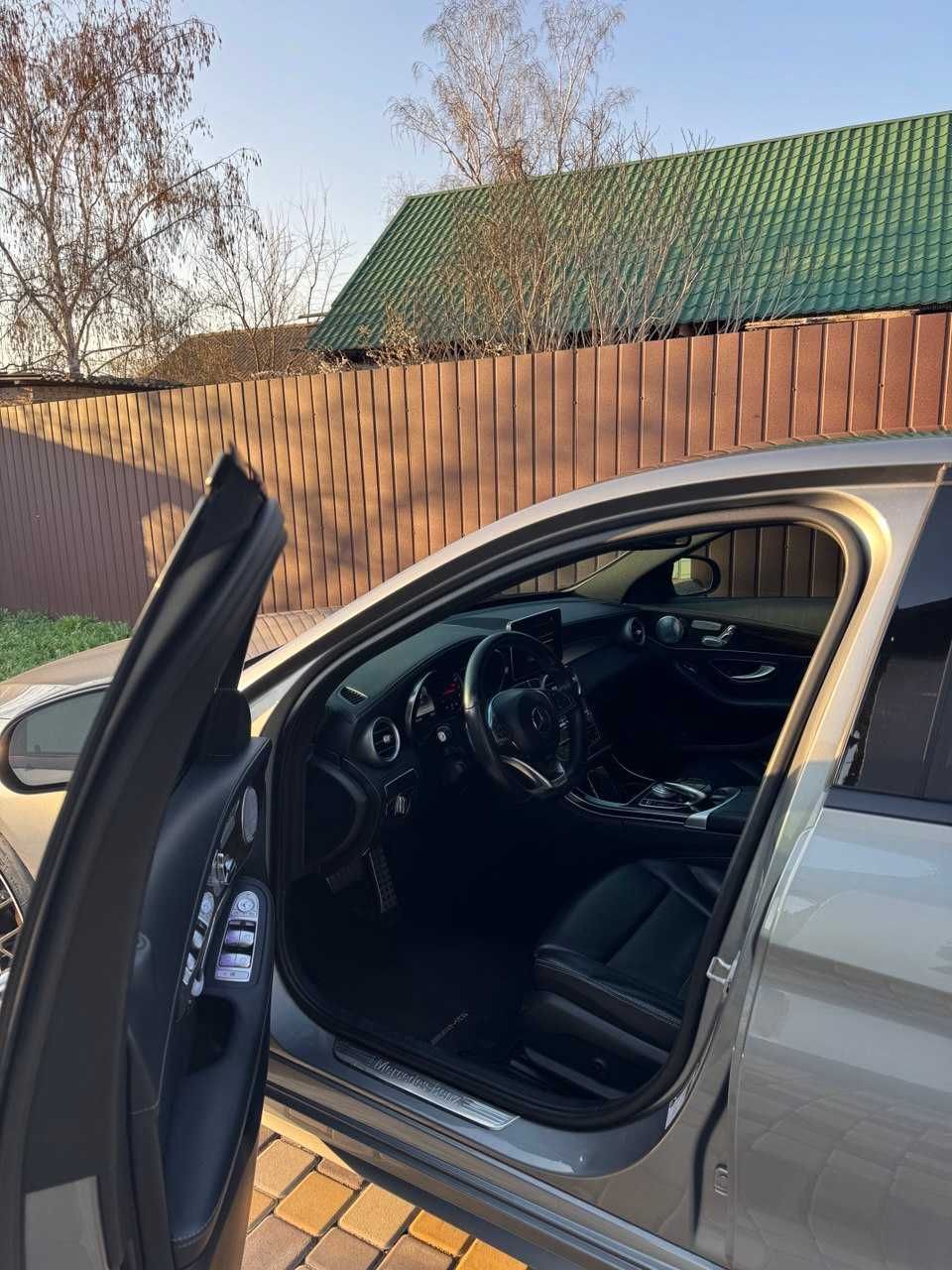 Mercedes-Benz C-Class 2015