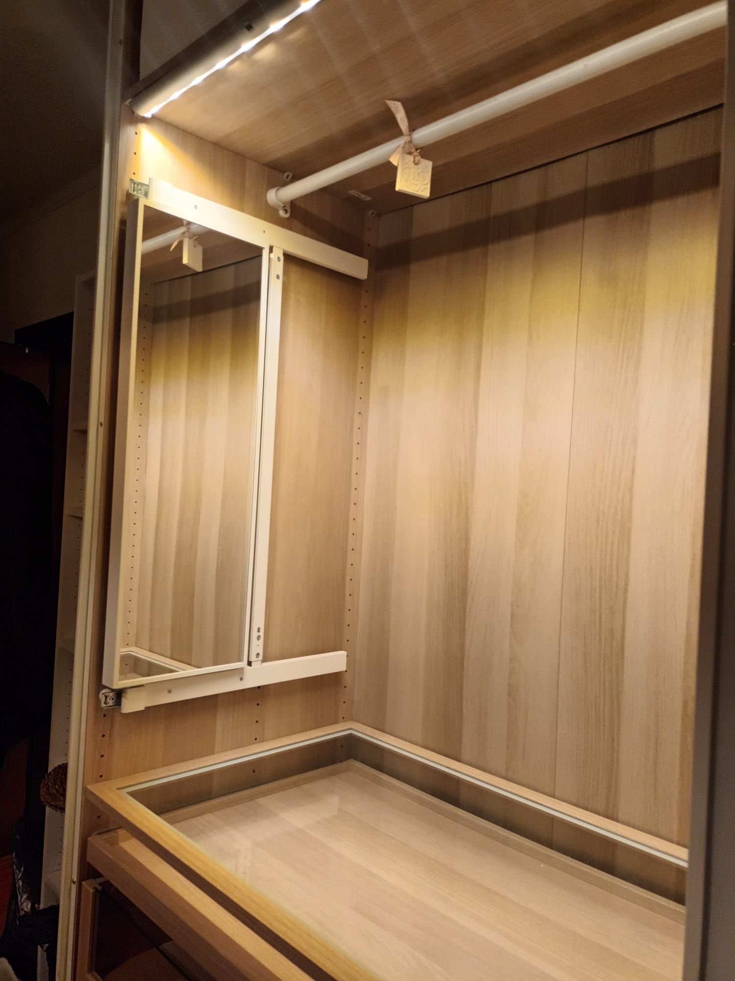 Roupeiro Pax Ikea