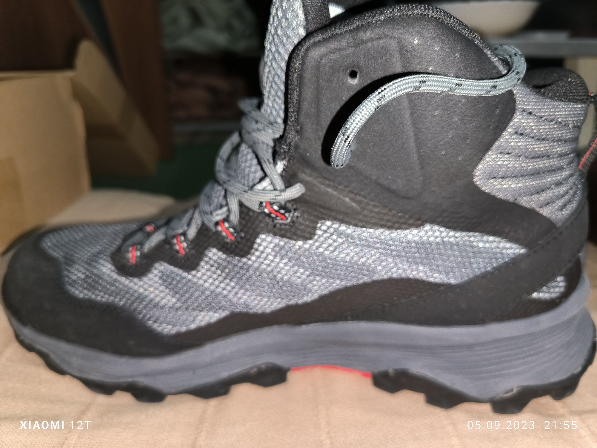 Кросівки Merrell waterproof 28,5см