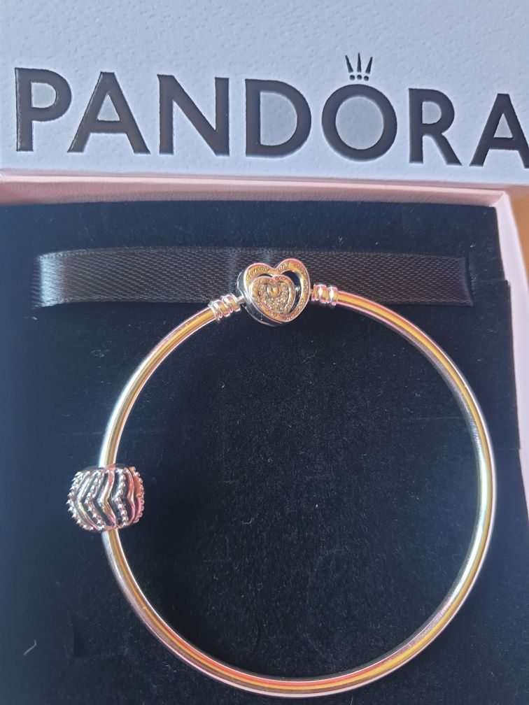 Bransoletka Pandora Bangle 17