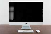 2 Apple iMac Idênticos - 2017 (i5 3.0GHz/8GB/SSD/Radeon Pro 555)