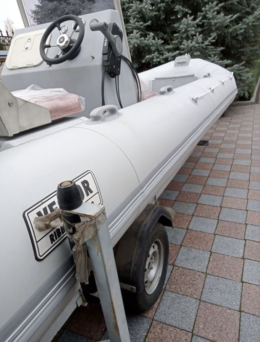Продам моторную лодку RIB-500