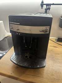 Ekspres delonghi esam3000