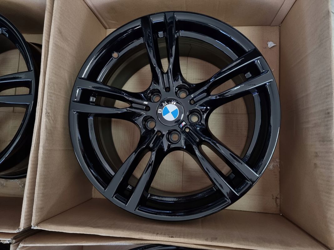 Czarne Felgi 18 Cali Bmw F10 F11 F12 F30 F32 F06 M-Pakiet