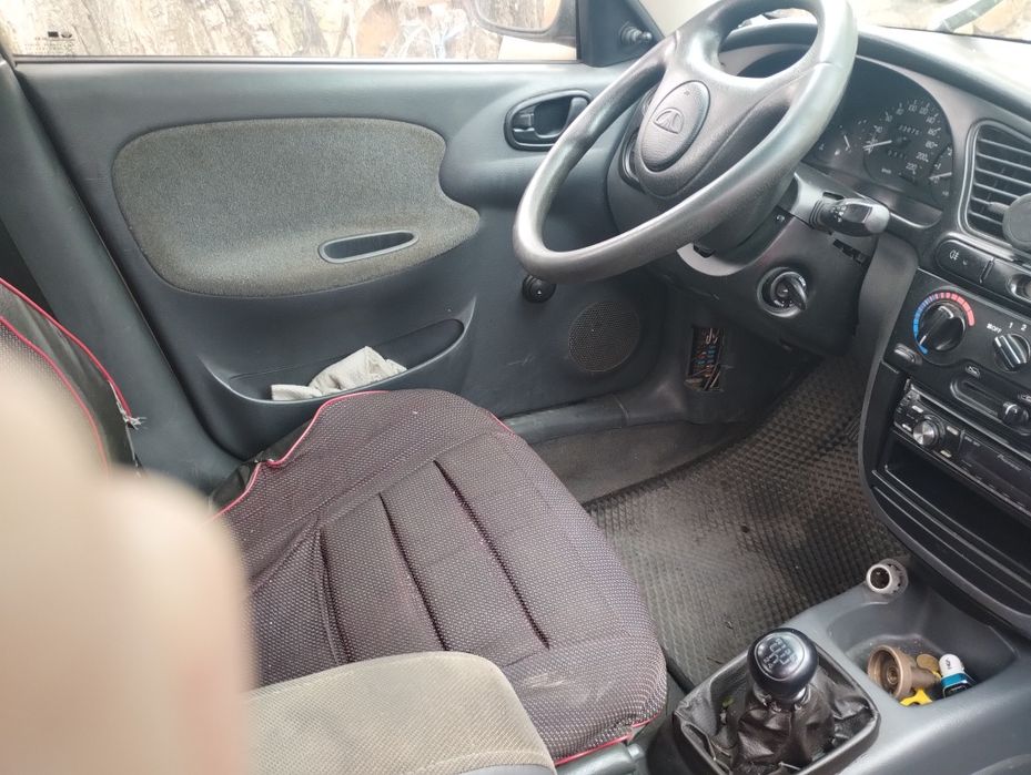 Автомобіль DAEWOO Lanos