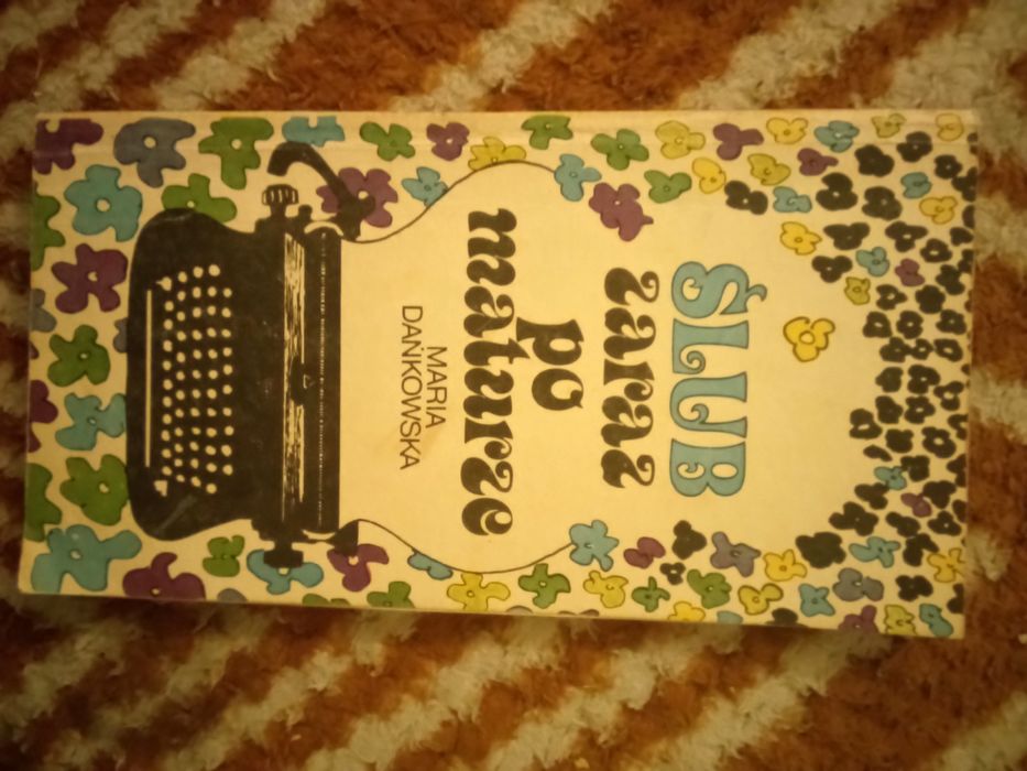 Oddam książkę - ślub zaraz po maturze