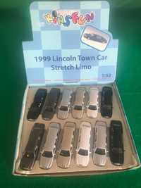 1999 Lincoln Town Car Stretch Limo 1/32