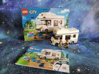 LEGO City 60283 Wakacyjny Kamper