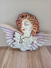 Anioł ceramiczny