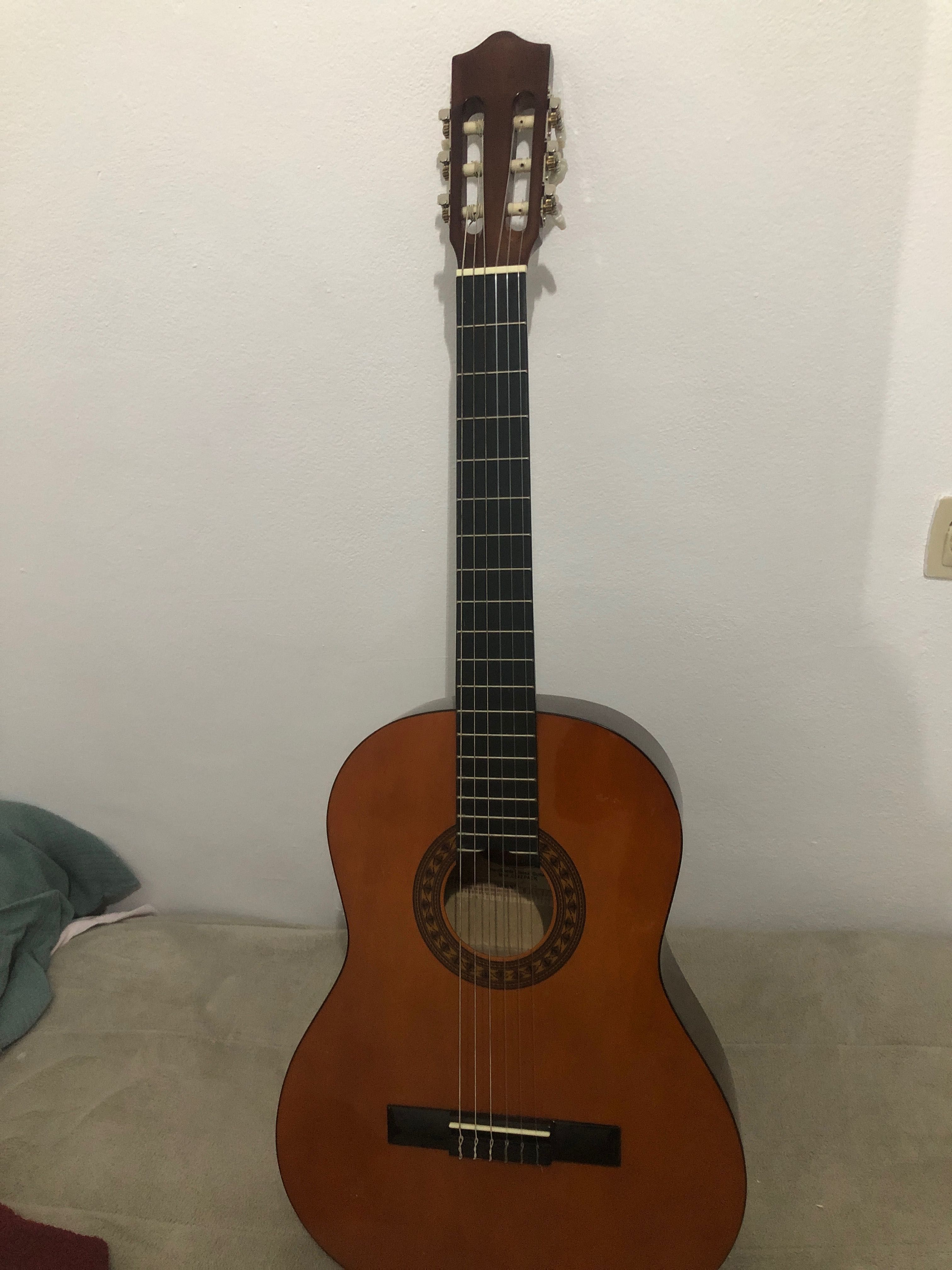 Viola , praticamente nova