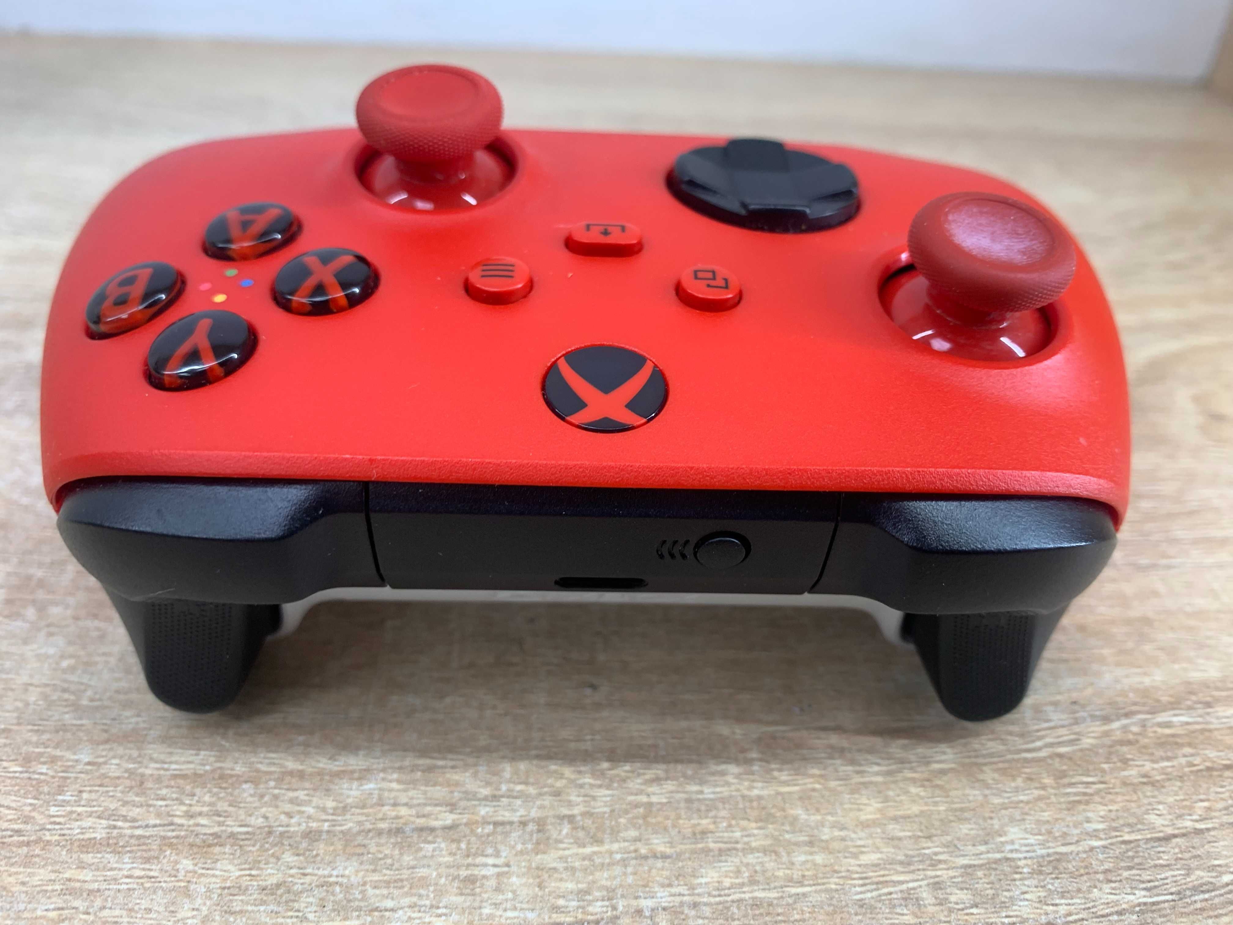 Kontroler MICROSOFT bezprzewodowy Xbox Pulse Red