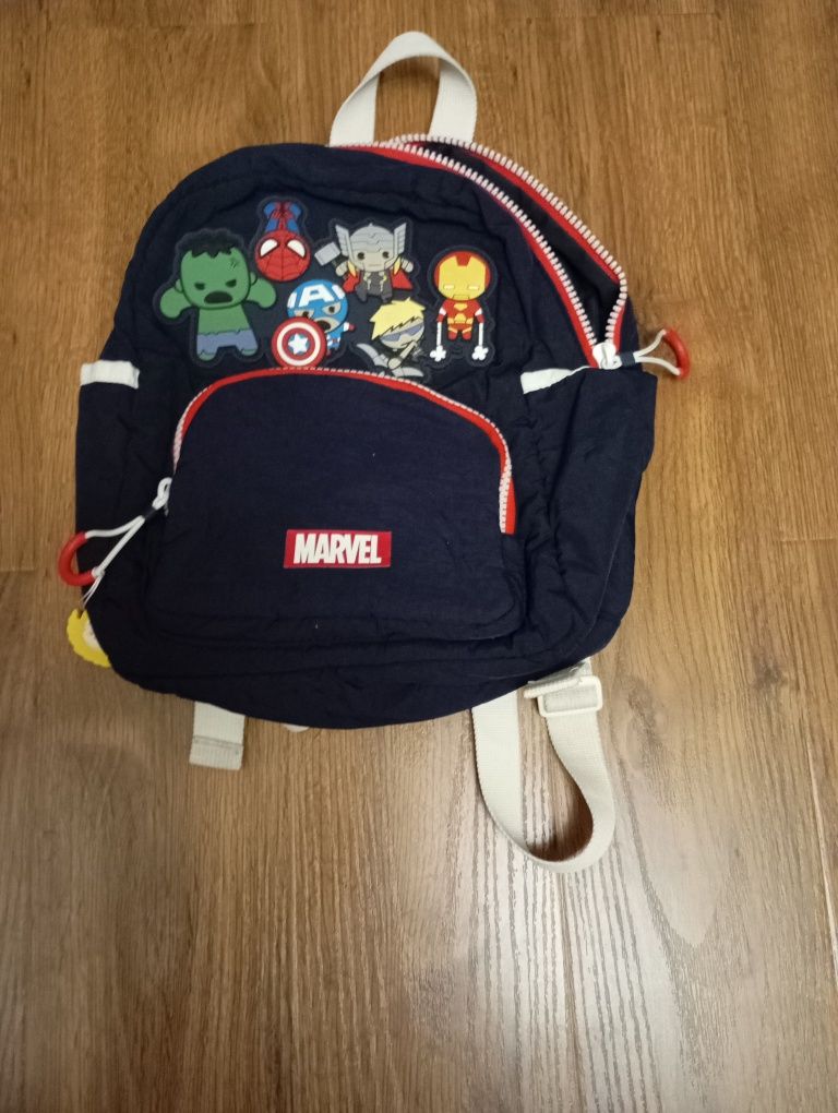 Plecaczek przedszkolny Marvel od Zary