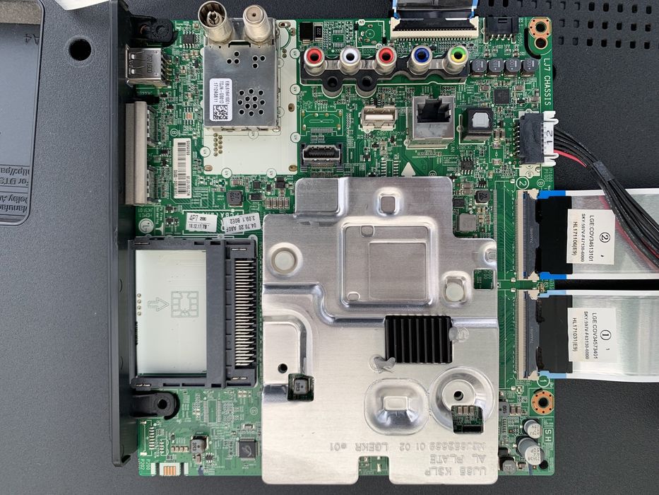 Main board EBT 650.35.  LG43UJ620V-ZA