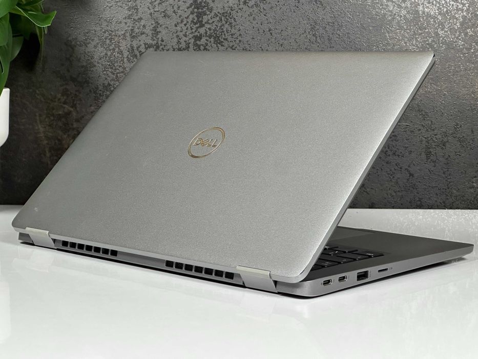 Szybkość i wygoda w jednym Dell Latitude 5320 i5-11GEN  16GB 256GB FHD