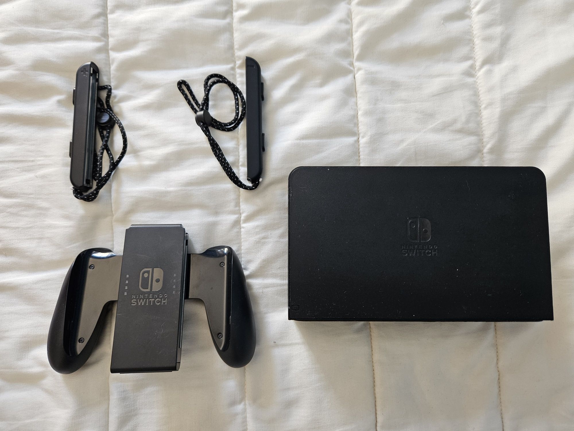 Nintendo Switch Oled + Jogos e Acessórios