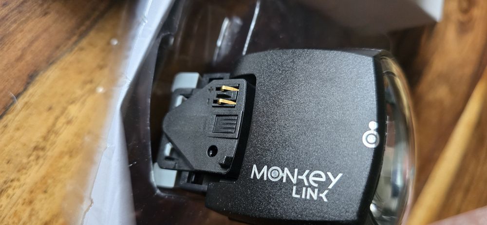 MonkeyLink SkyeLight 60 LUX Front Connect lampa rowerowa
