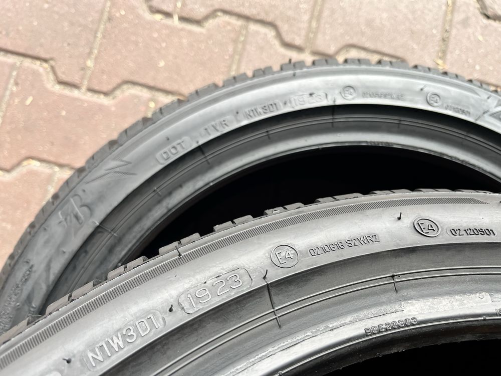 Opona 235.40.19 Bridgestone Blizzak LM005, 2023 rok 8mm