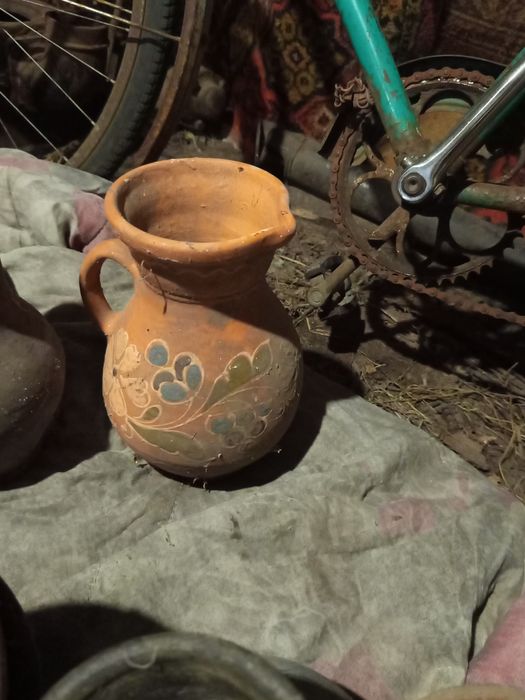 Продам глечики посуду