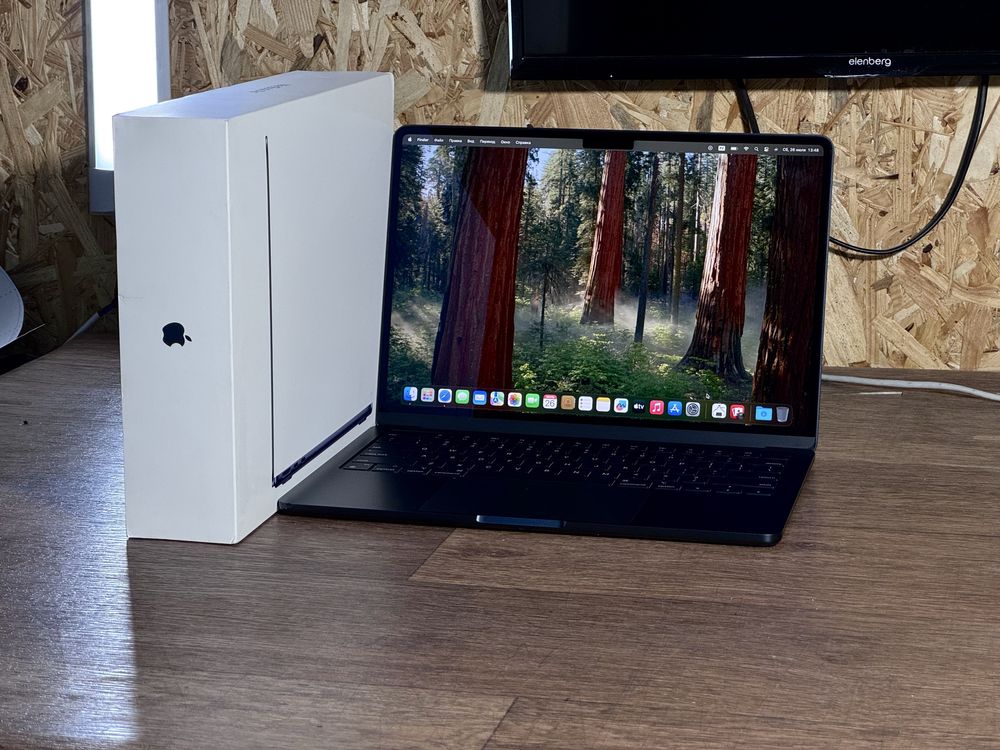 MacBook Air M3 2024 8/256GB Midnight